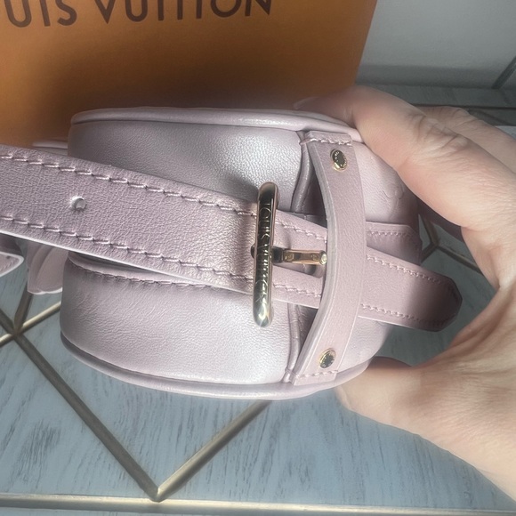 Louis Vuitton Fall In Love Sac Coeur Pink Shimmer - Picture 4 of 8